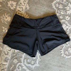 Lulu Lemon Speed Up Shorts black